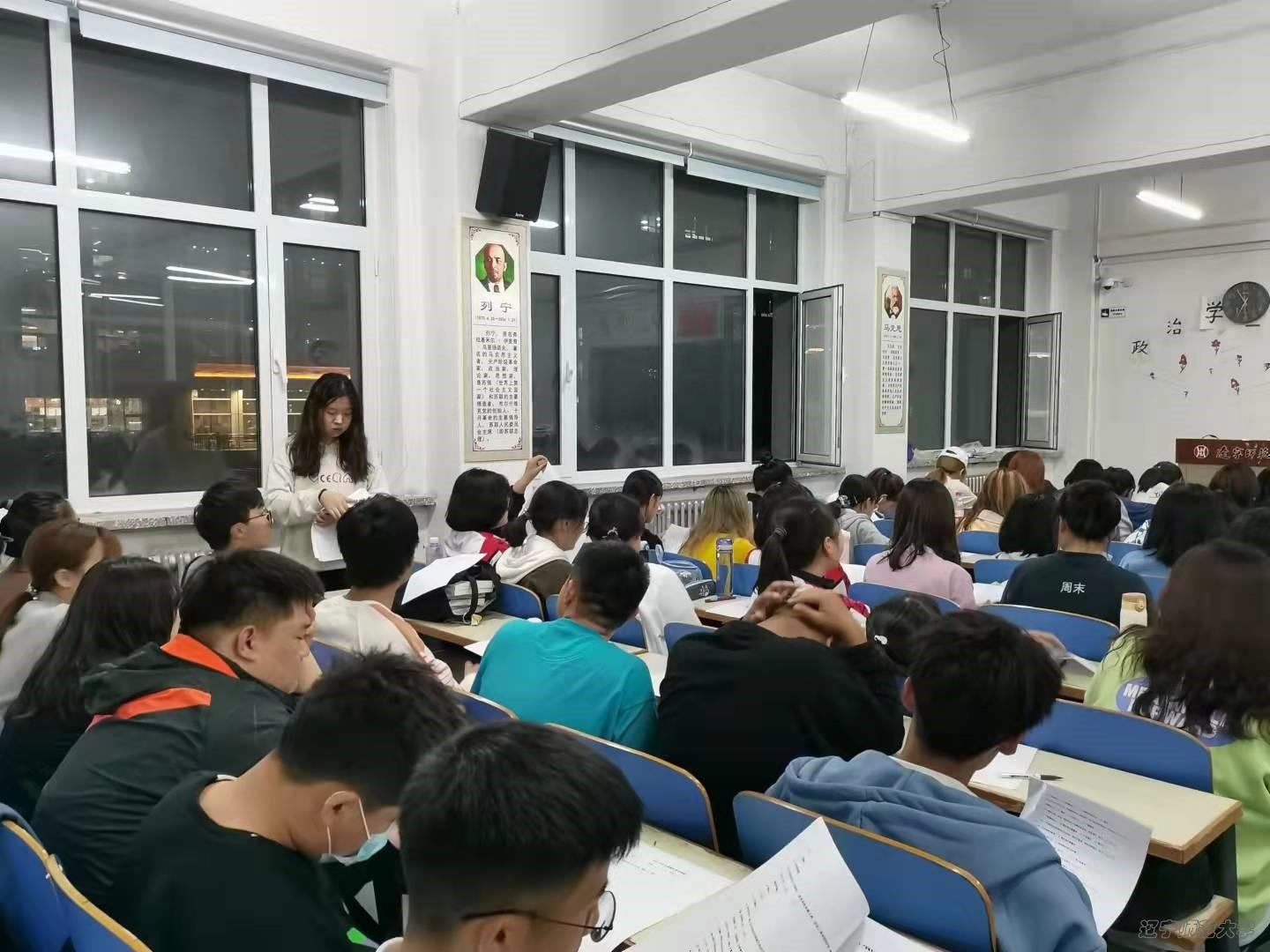 说明: e51d15eb0e428bbd83f24bb9fd9bd06